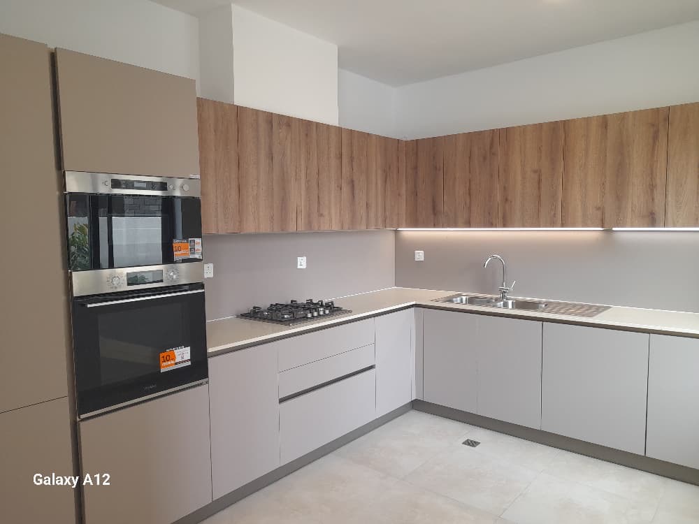 5 bedroom house for sale at tse addo