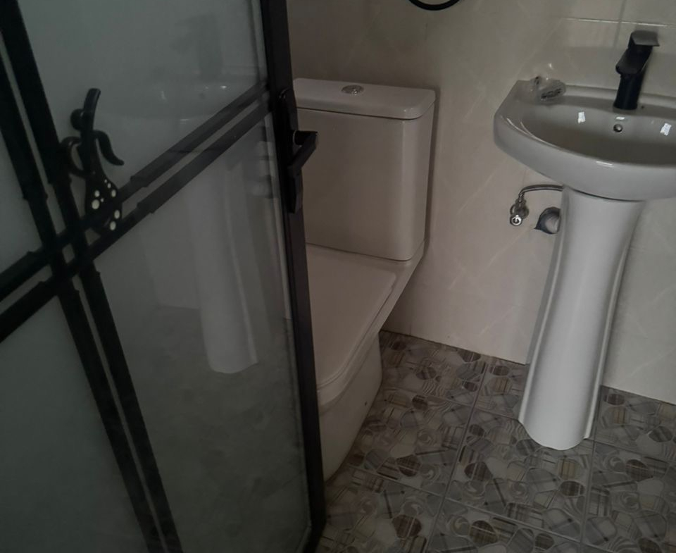 2 bedroom Apartment For Rent At Manet Court Close To Spintex