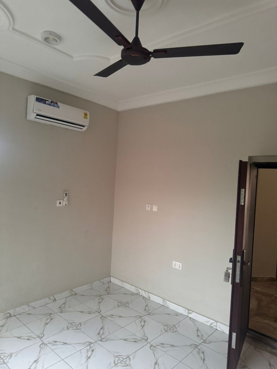 2 bedroom Apartment For Rent At Manet Court Close To Spintex