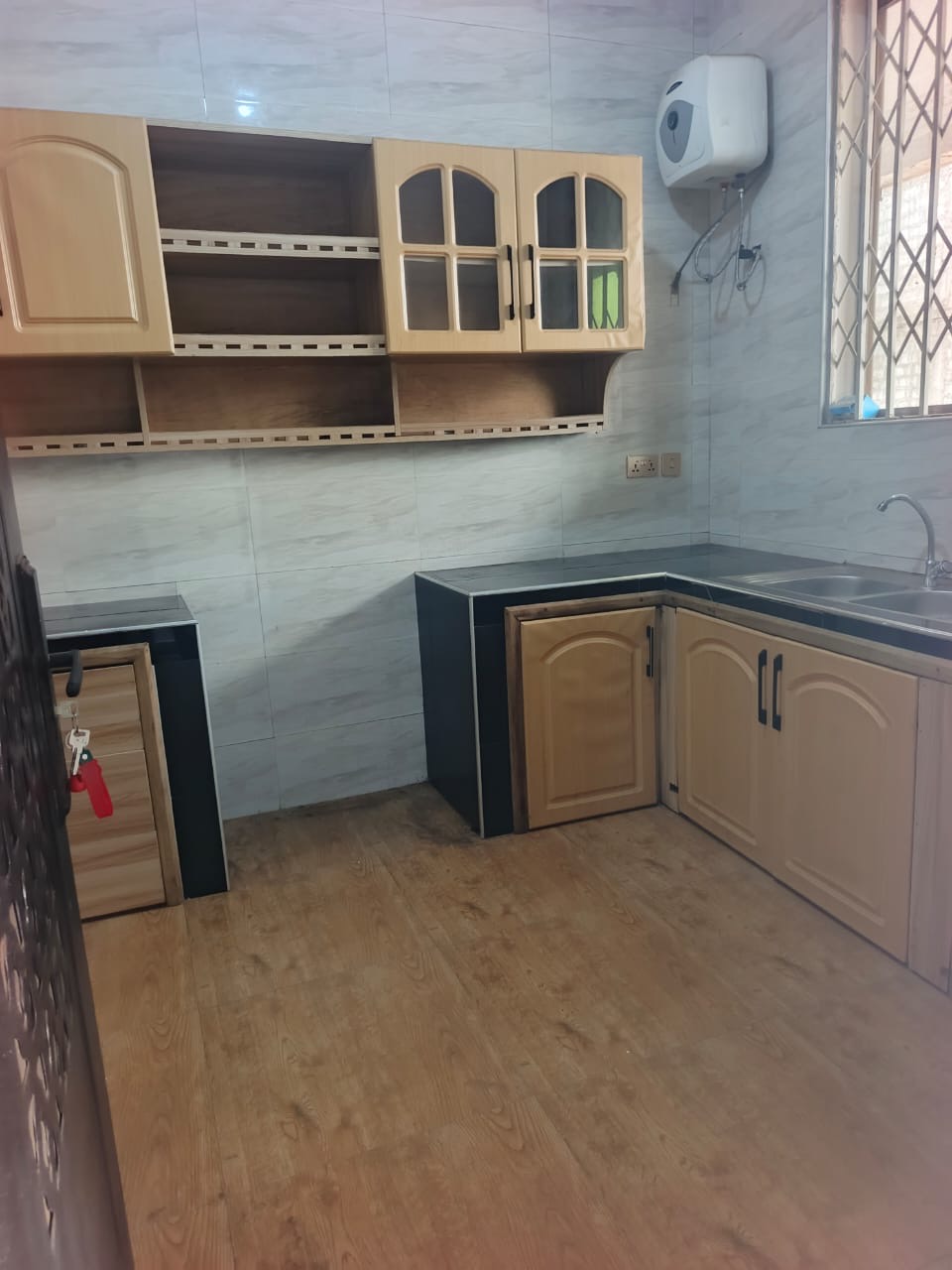 Chamber and hall self contain for rent at teshie bush road bush road