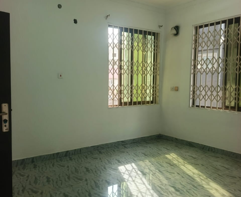Chamber and hall self contain for rent at teshie bush road bush road