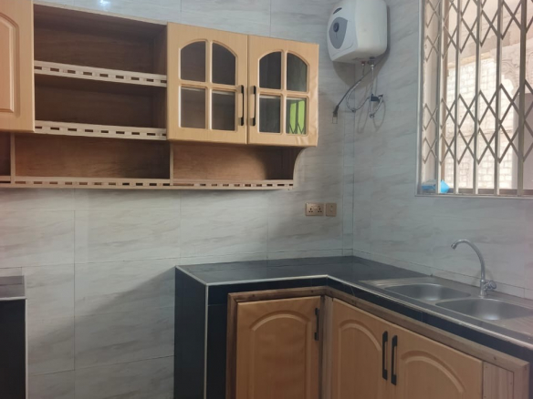 Chamber and hall self contain for rent at teshie bush road bush road