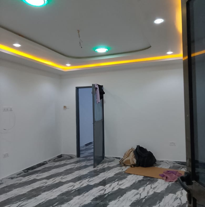 Chamber and self contain for rent at teshie Abgliza bush road