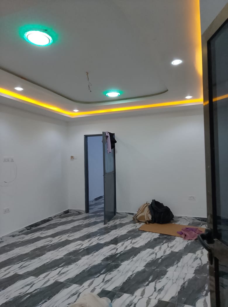 Chamber and self contain for rent at teshie Abgliza bush road