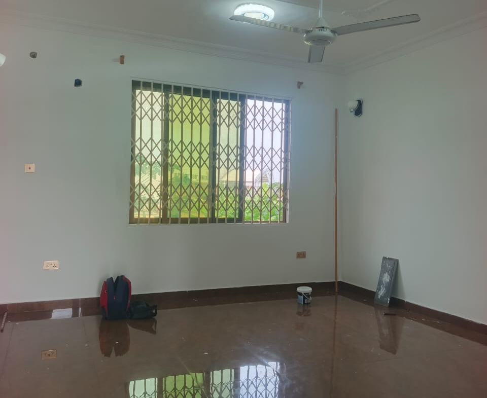 Chamber and hall self contain for rent at teshie bush road bush road